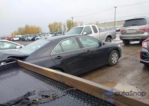 2011 Toyota Camry из США, поврежденный, VIN 4T1BF3EK3BU662293